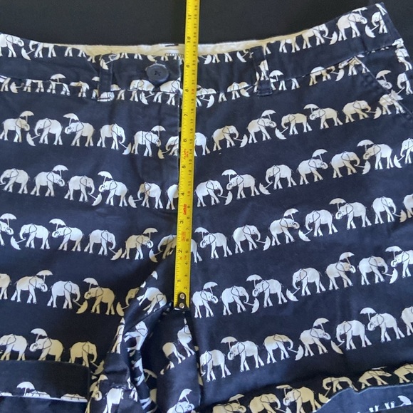 Crown & Ivy Pink/ Navy Elephant Shorts Size 8 Woman’s - Picture 8 of 9